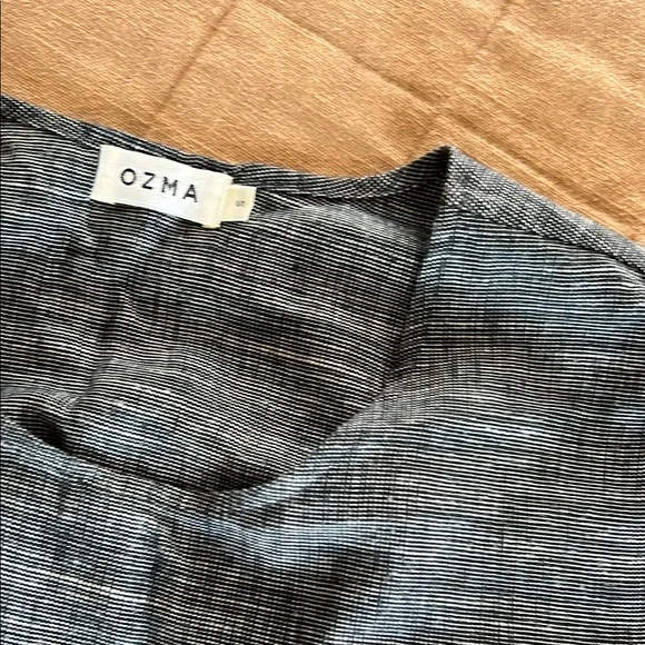 OZMA Open Sided Tank Top - Picture 3 of 4